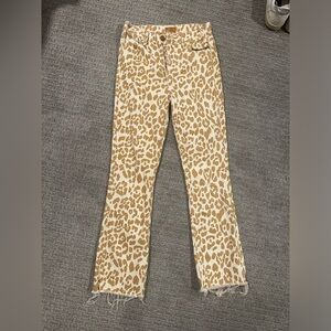 Mother Hustler Ankle Fray Jeans in Giraffe / Prowl